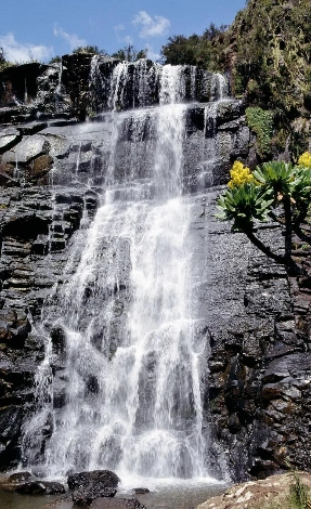 Karuru Waterfalls
